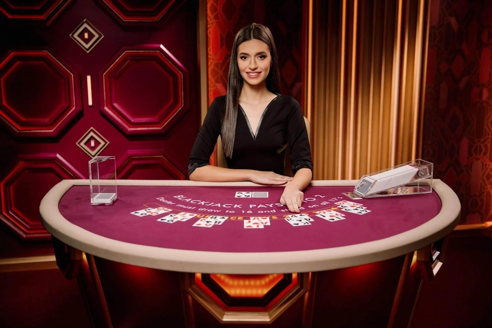 Female Dealer