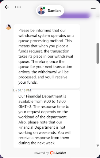 screenshot of conversation at spinlander casino live chat with Lia