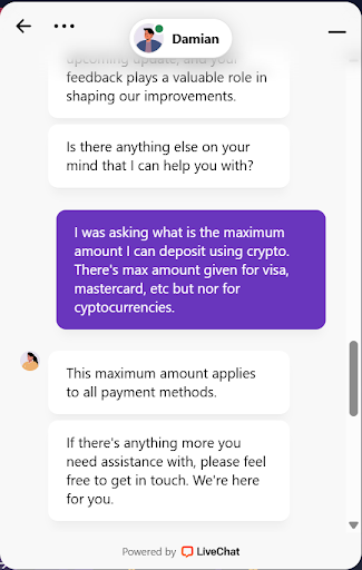 screenshot of conversation at spinlander casino live chat with Lia
